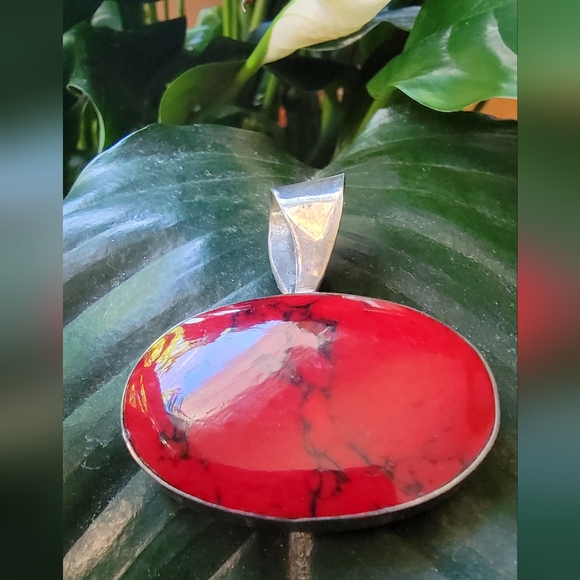 Vintage Sterling Silver Red Jasper Pendant - Picture 2 of 6